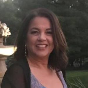 Meet your Posher, Denise